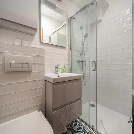 D Z Sauna, Sun & Snow Apartment *