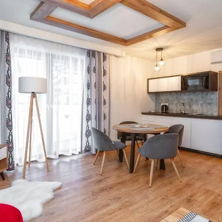 D Z Sauna, Sun & Snow Apartment