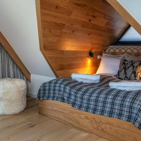 D Z Sauna, Sun & Snow Apartment *